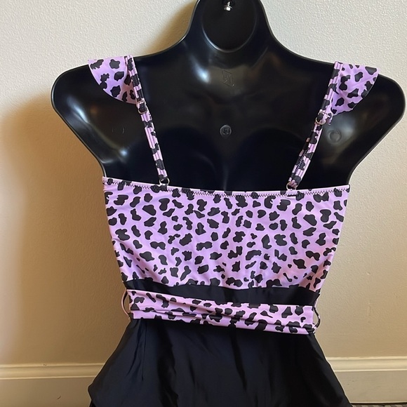 Show your beauty on the beach swim suit - Picture 5 of 7